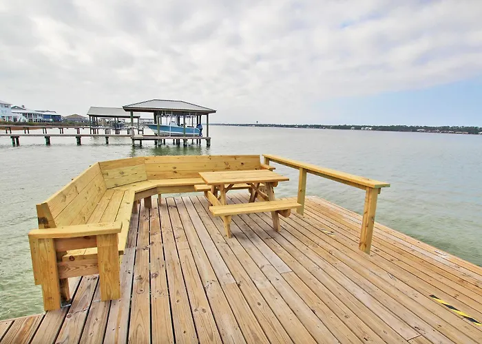 Summerhouse West 102a By Youngs Suncoast Apartment
